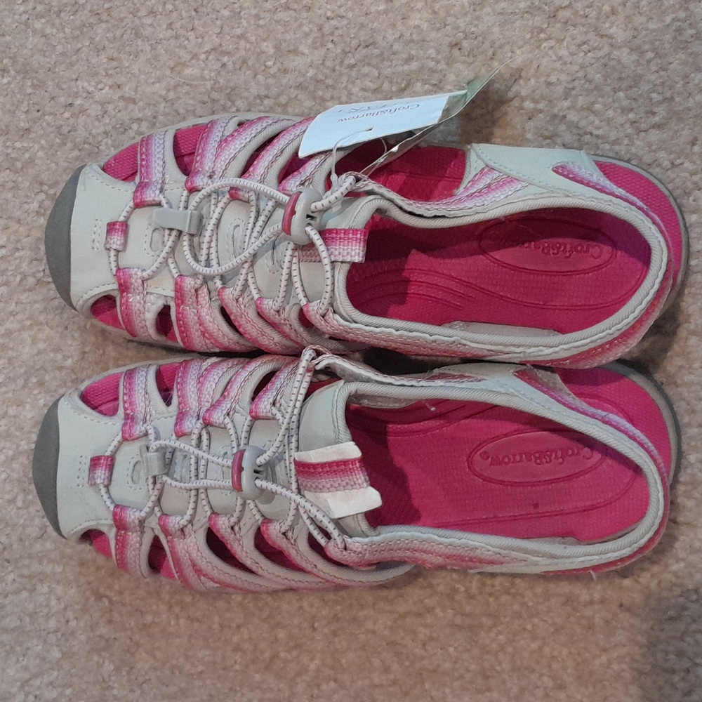 Croft and Barrow water resistant sandals, NWT, women's size 5